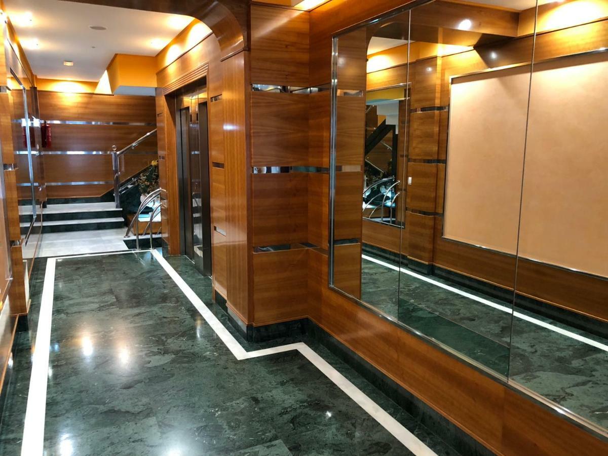 Centrico Apartamento. Parking Incl. Vigo Exterior foto